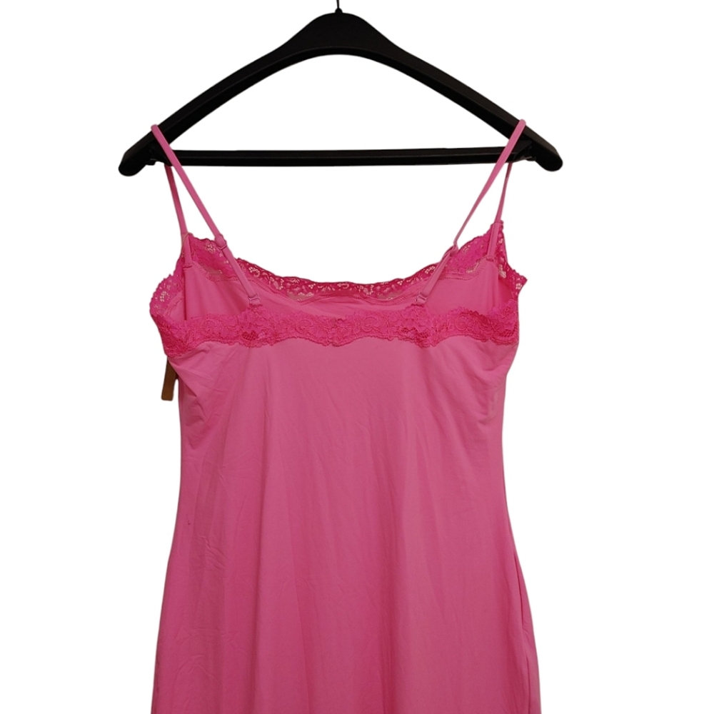 SKIMS Fits Everybody Lace Long Slip Dress - Picture 7 of 16
